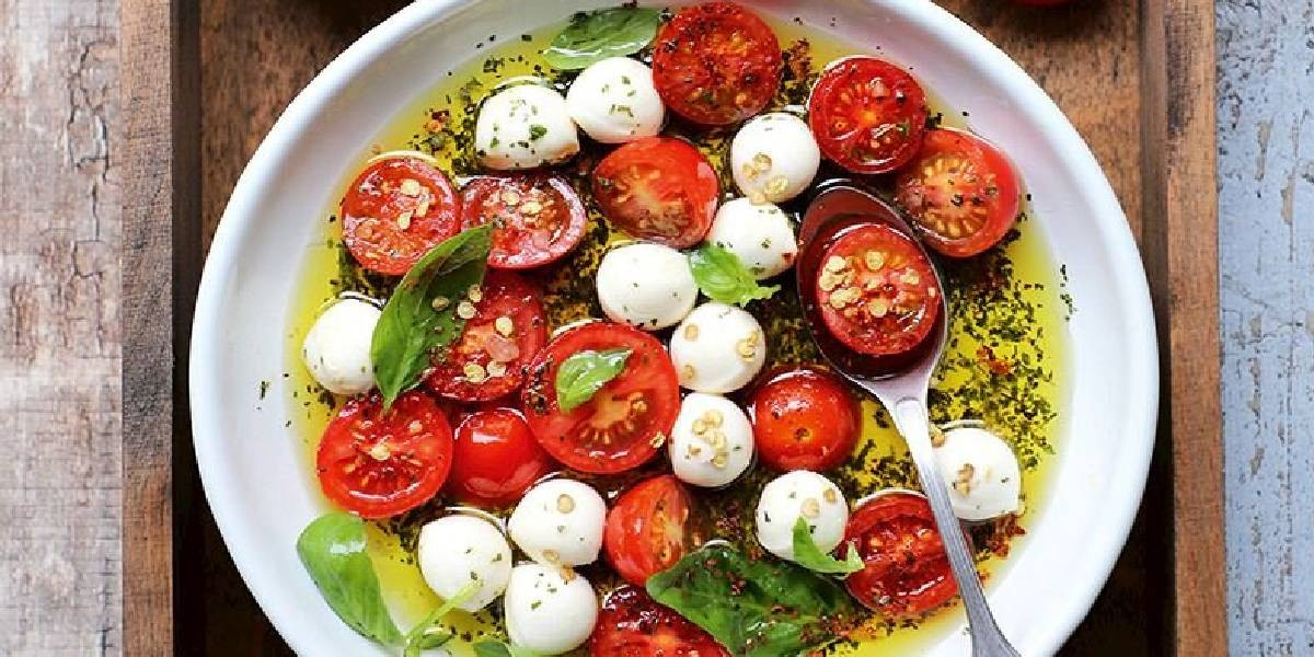 Domates Salatası