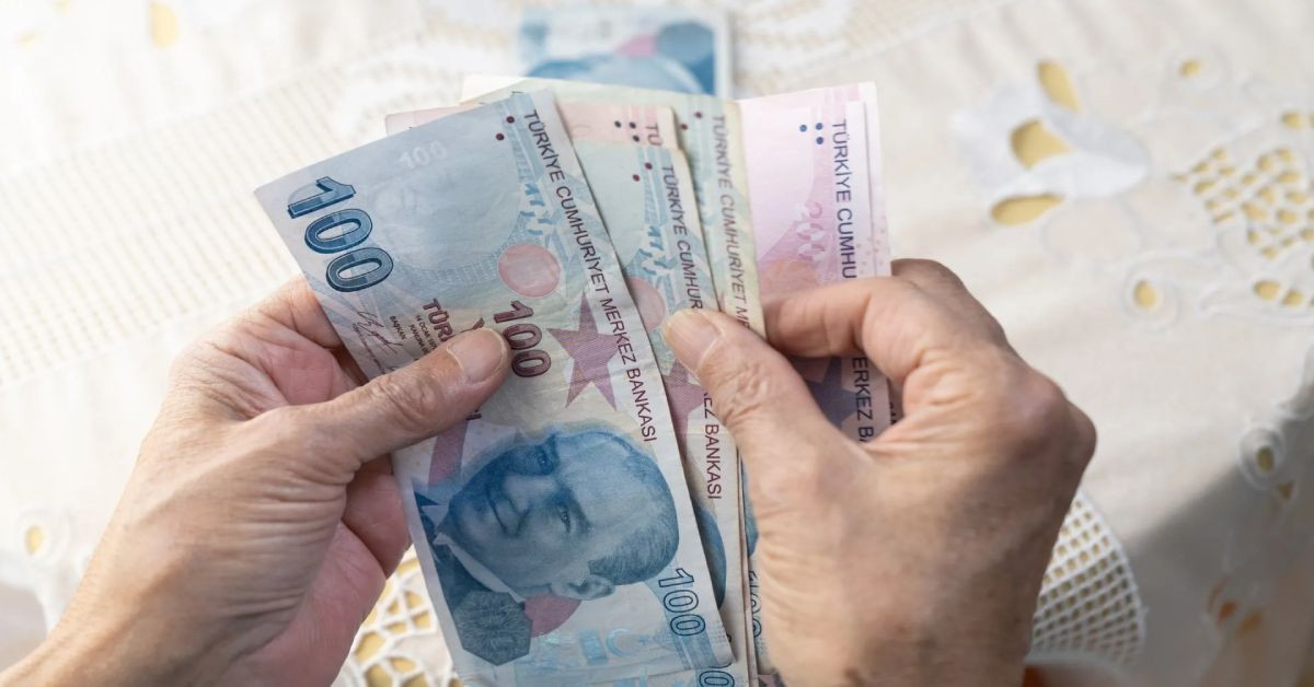 Düzenlemeye 50 yeni madde geldi: Emekliye kök maaş gelecek mi?