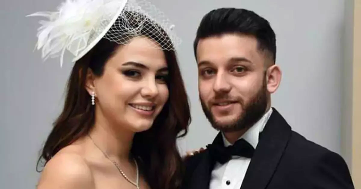 Ece Ronay ve eşi