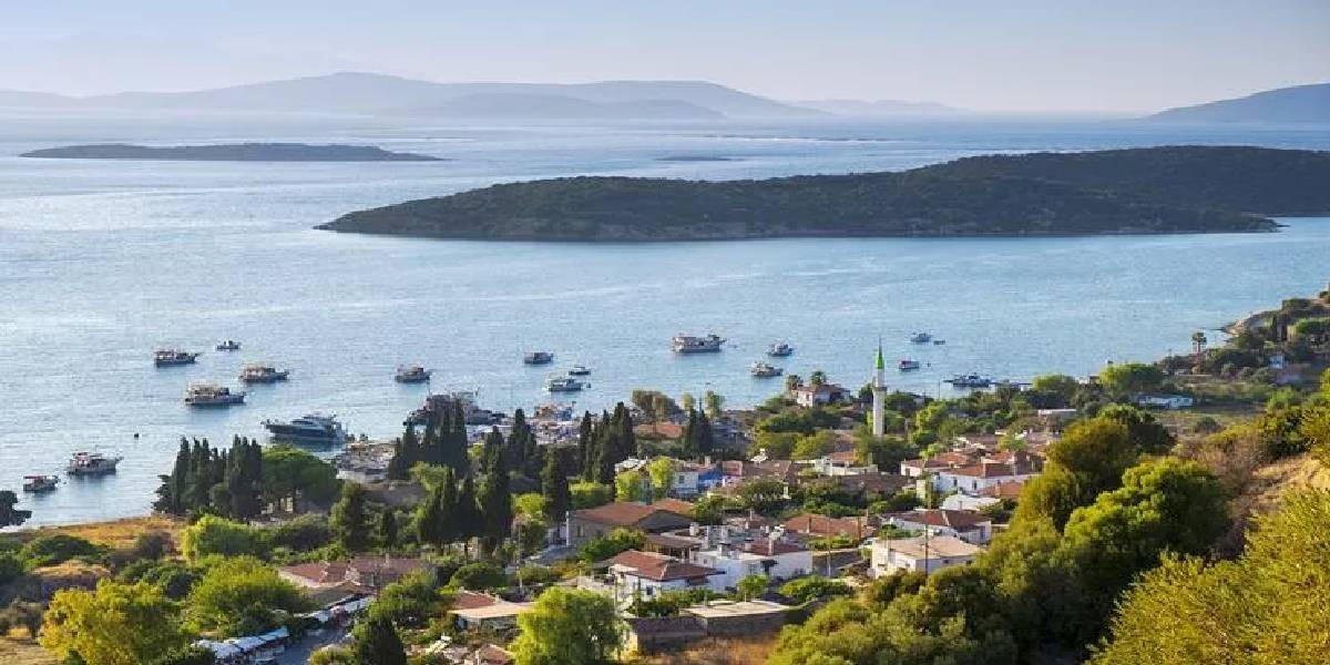 Ege Sahilleri Doldu Taştı Ege Sahilleri Doldu Taştı