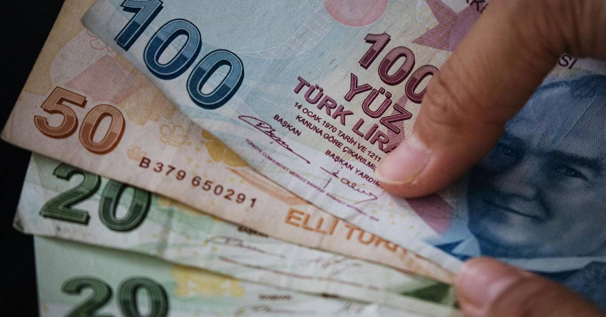 Emeklilik sistemi sil baştan değişiyor: Kök maaş zam çalışmaları başladı