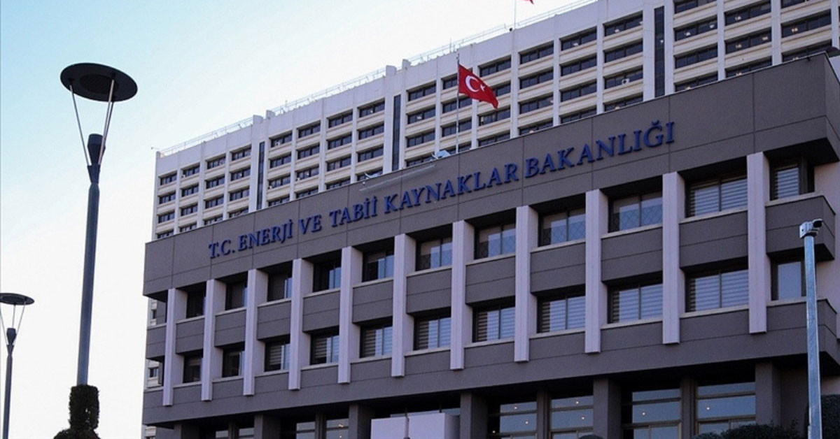 Enerji ve Tabii Kaynaklar Bakanlığı, Verimlilik Artırıcı Proje (VAP) Destek Programı kapsamında, 2024 yılı başvuruları tarihi için 15 Nisan'dan itibaren alınmaya başlanacağını açıkladı. Enerji ve Tabii Kaynaklar Bakanlığı, Verimlilik Artırıcı Proje (VAP) Destek Programı kapsamında, 2024 yılı başvuruları tarihi için 15 Nisan'dan itibaren alınmaya başlanacağını açıkladı.
