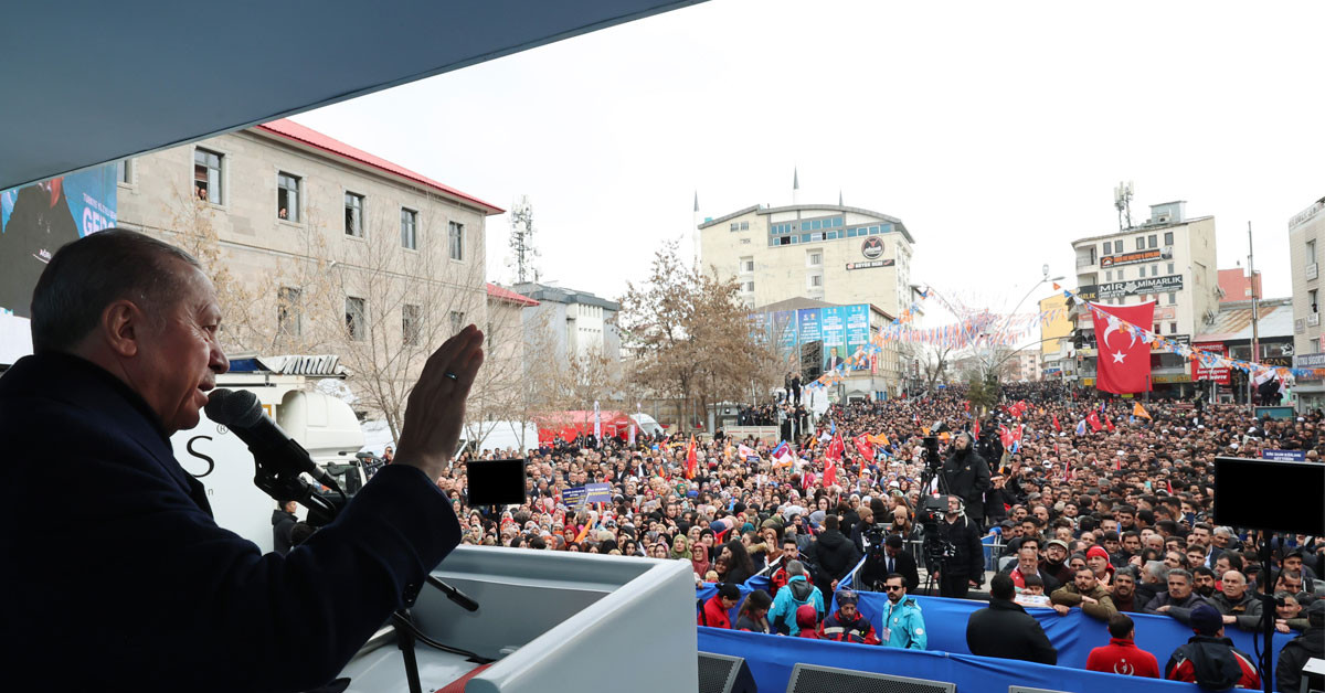 Erdoğan Ağrı'da Erdoğan Ağrı'da