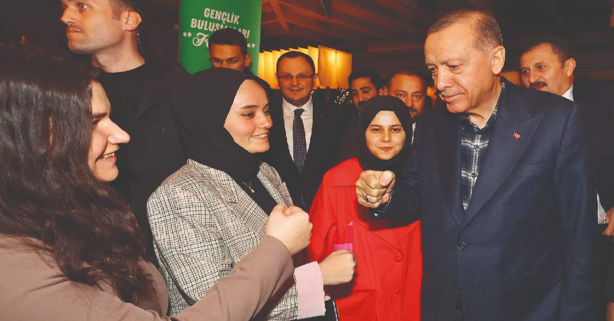 Erdoğan Fethiye 6 lı Masa-2 Erdoğan Fethiye 6 lı Masa-2