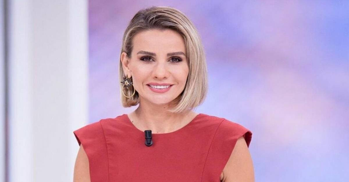 Esra Erol'da yeni sezon