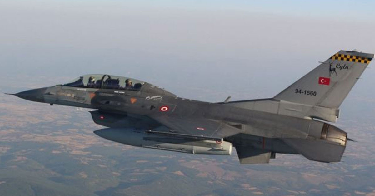 F16