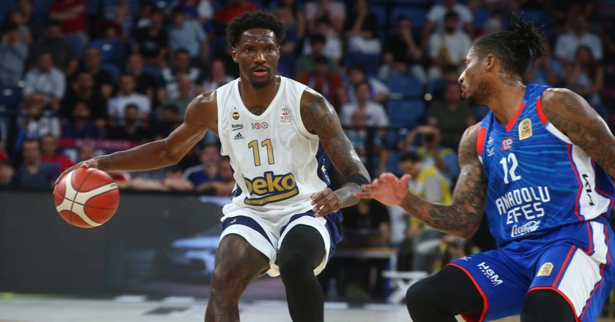 Fenerbahçe Beko Anadolu Efes maçı ne zaman, saat kaçta ve hangi kanalda? (Canlı yayın bilgisi)