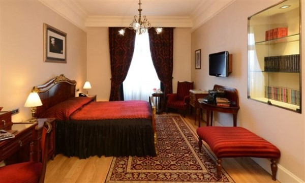 Pera Palas'ta 411 nolu oda nedir
