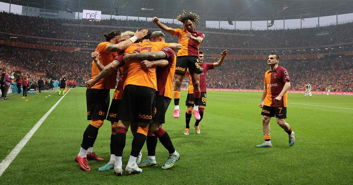Galatasaray Fenerbahçe Galatasaray Fenerbahçe
