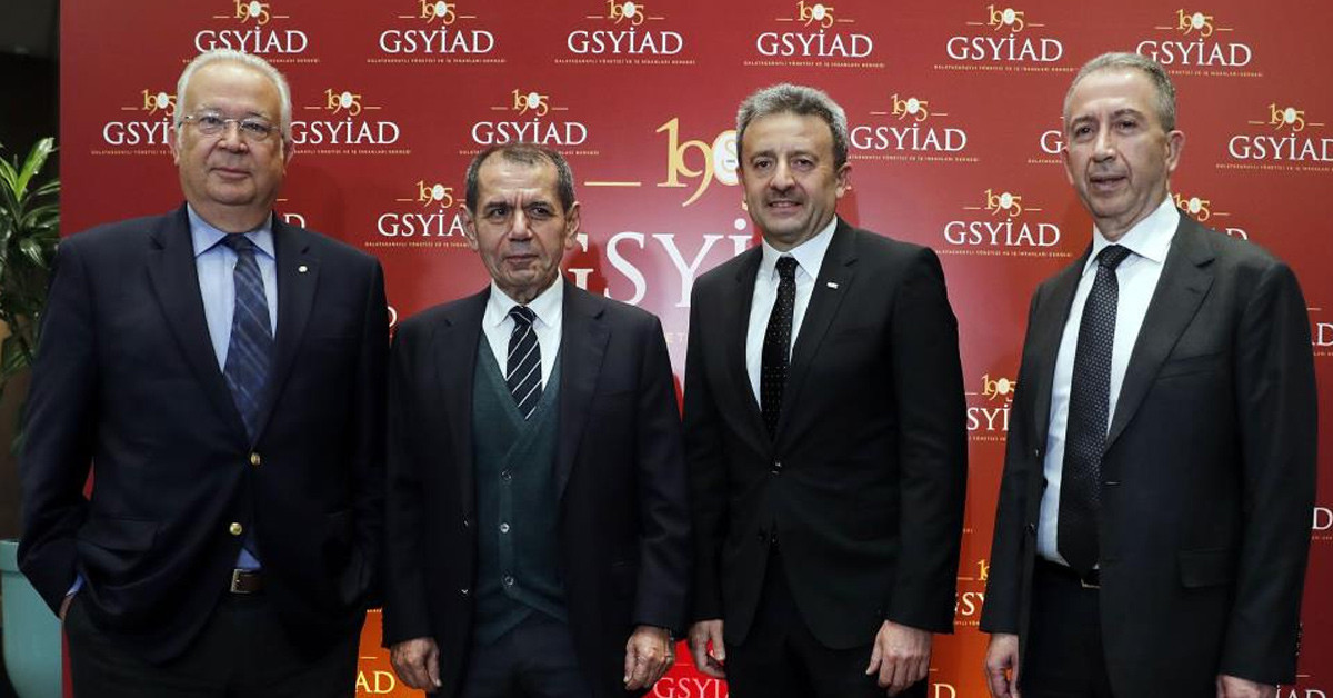 Galatasaray'da adaylar iftar yemeğinde buluştu Galatasaray'da adaylar iftar yemeğinde buluştu