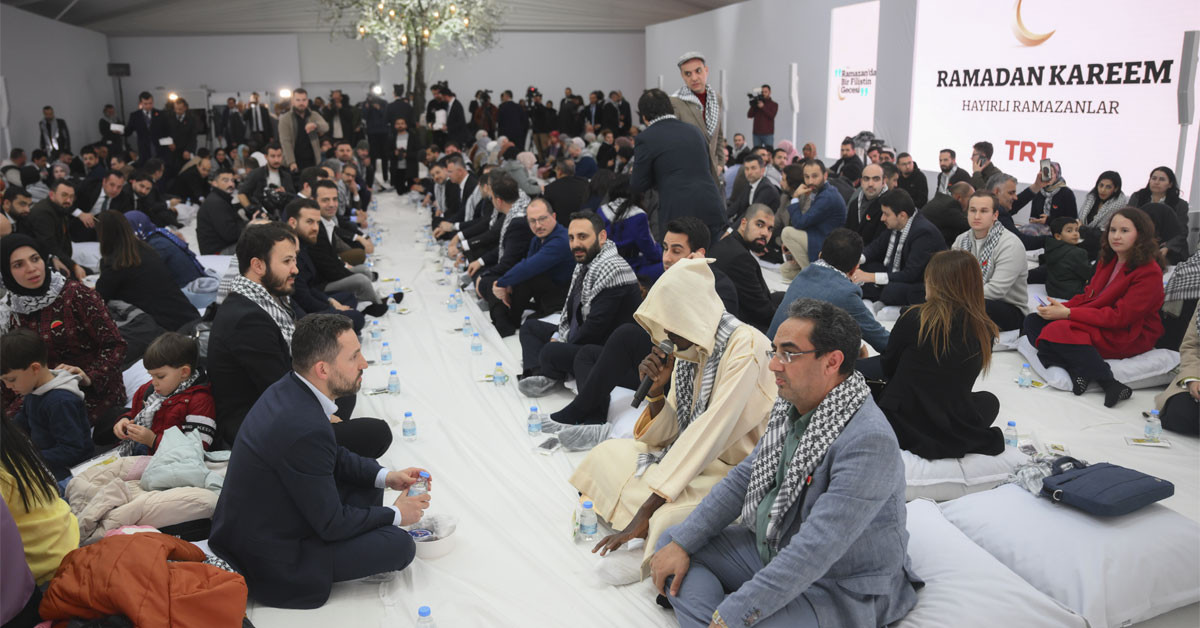 Gazzeliler için ‘Ramazanda Bir Filistin Gecesi’ etkinliği yapıldı! Gazzeliler için ‘Ramazanda Bir Filistin Gecesi’ etkinliği yapıldı!