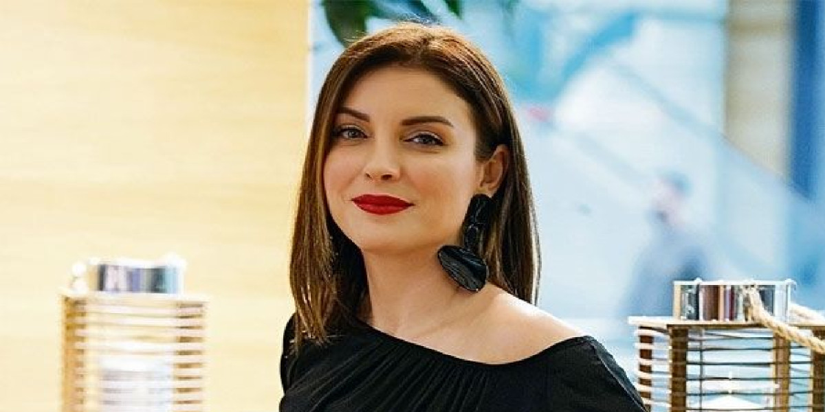 Gelsin Hayat Bildiğin Gibi Derya kimdir?