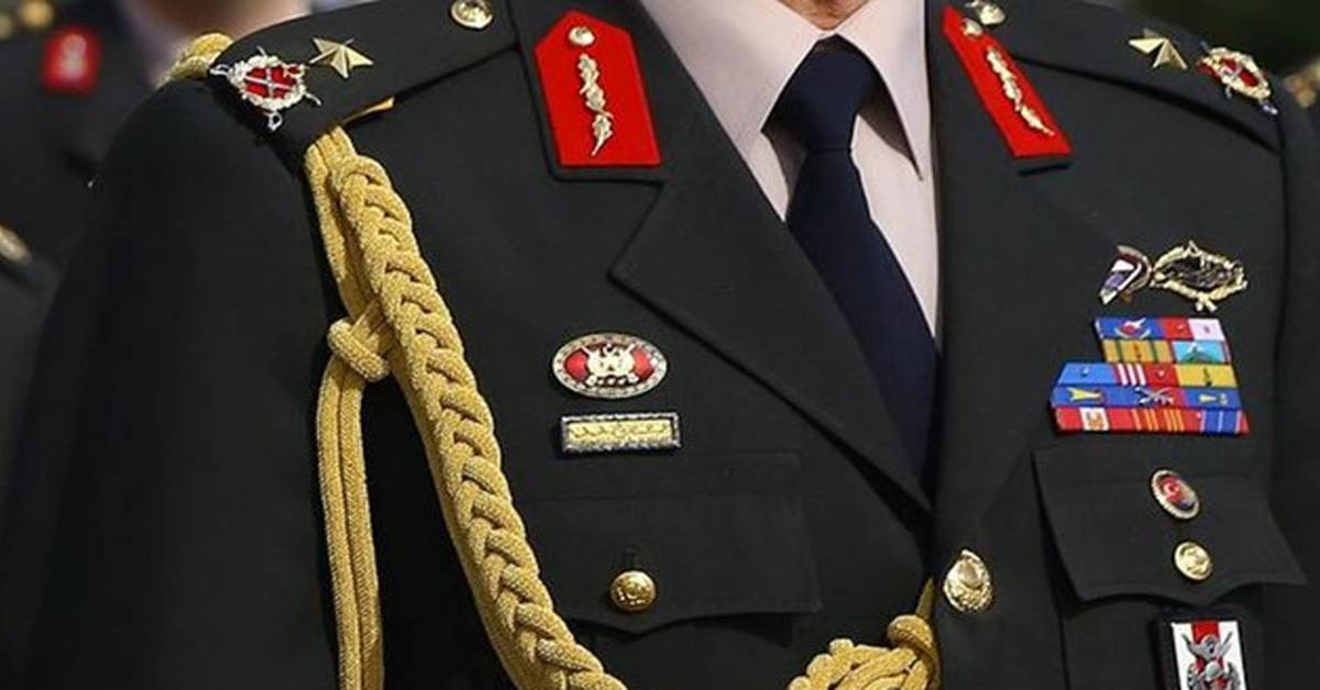General amiral ataması