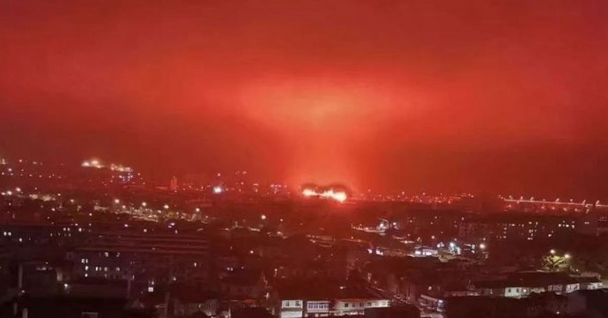 Gökyüzü Kızıla Döndü!