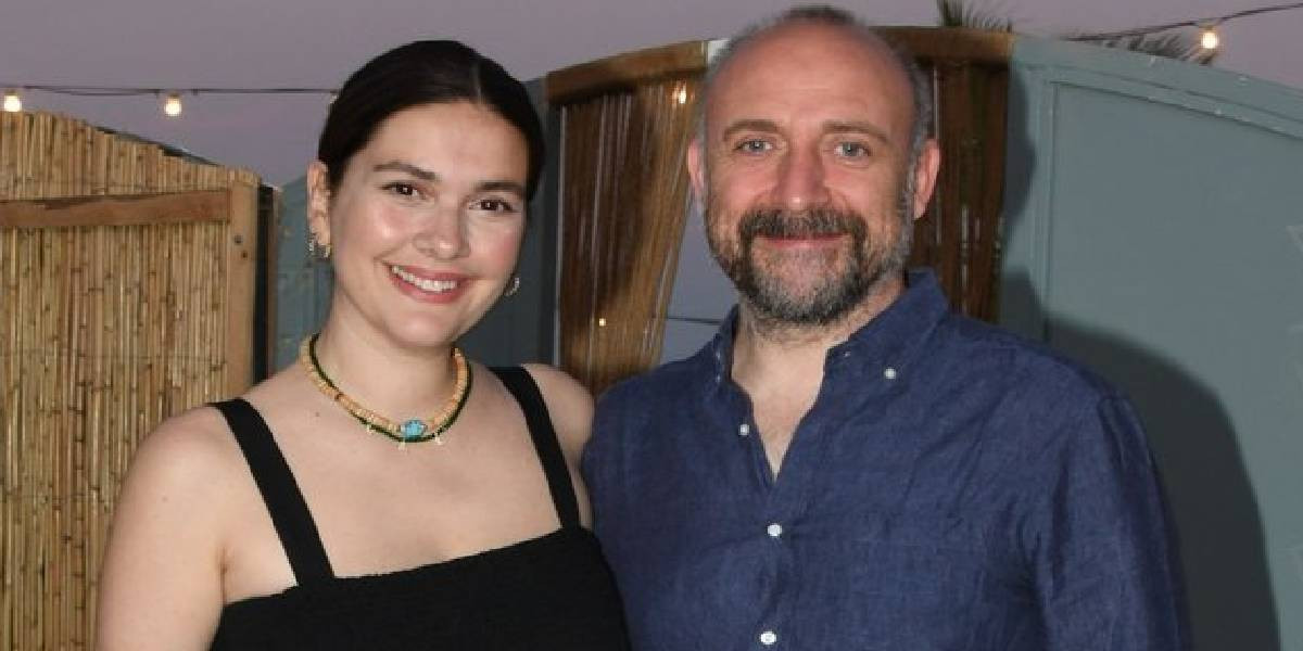 Halit Ergenç Bergüzer Korel Alaçatı Tatilinde