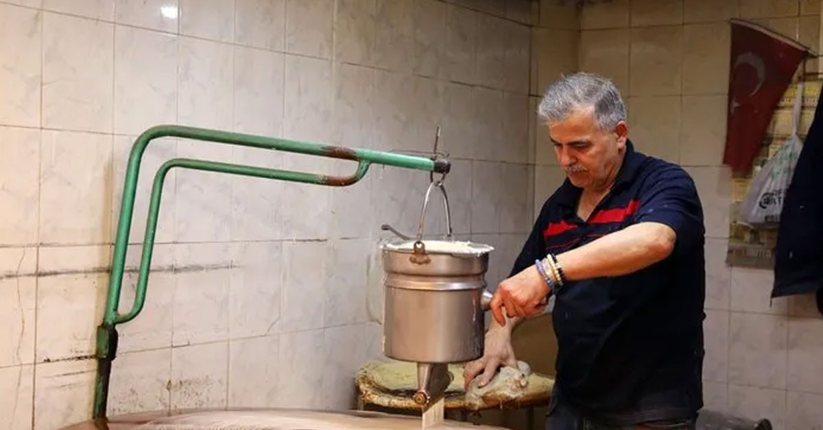Hatay Uzun Çarşı'da bayram telaşı Hatay Uzun Çarşı'da bayram telaşı