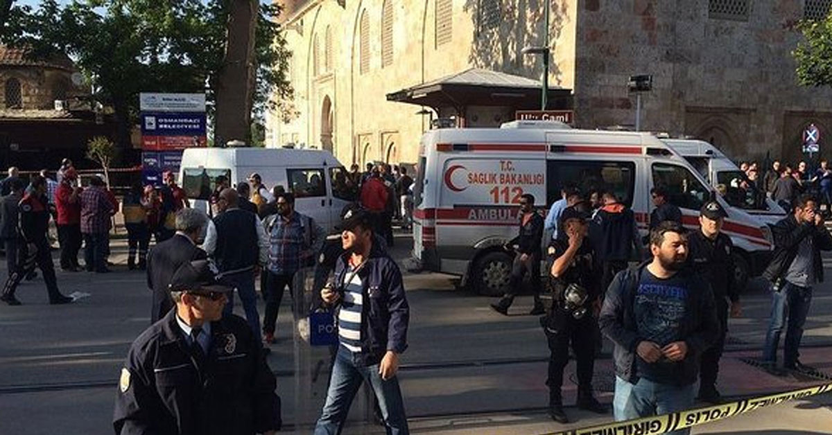 İçişleri Bakanı'ndan gündeme ilişkin önemli açıklamalar: İstanbul ve Bursa'daki saldırıların faillerini tespit ettik! İçişleri Bakanı'ndan gündeme ilişkin önemli açıklamalar: İstanbul ve Bursa'daki saldırıların faillerini tespit ettik!