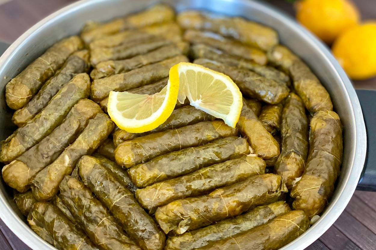 İncecik yaprak sarmanın püf noktası açığa çıktı! Kalemden bile daha ince olacak