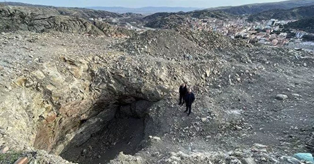 İskilip kalesinde bayrak dikmek için yapılan kazıda tarihi eser bulundu! Gören herkes şaşkına döndü