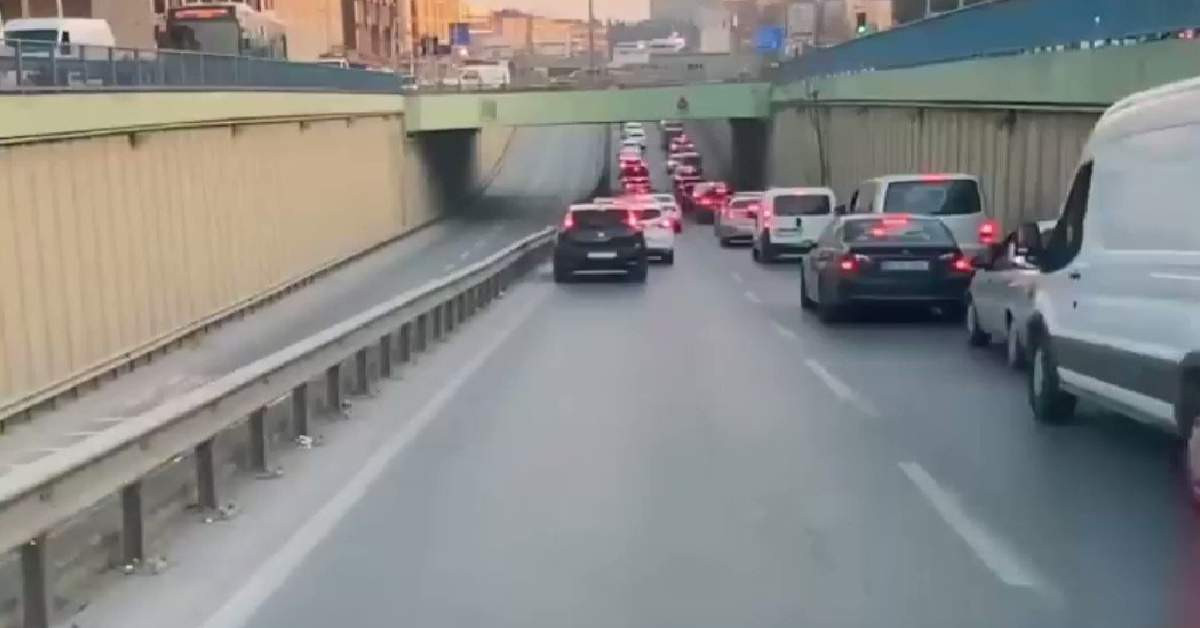 İstanbul Ambulans Fermuar Sistemi