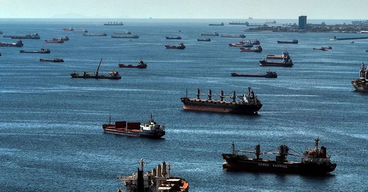 İstanbul Boğazı Petrol Gemileri İstanbul Boğazı Petrol Gemileri