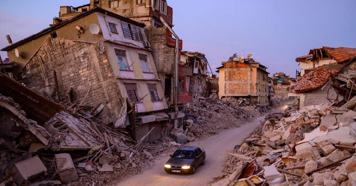 İstanbul Depremi İstanbul Depremi