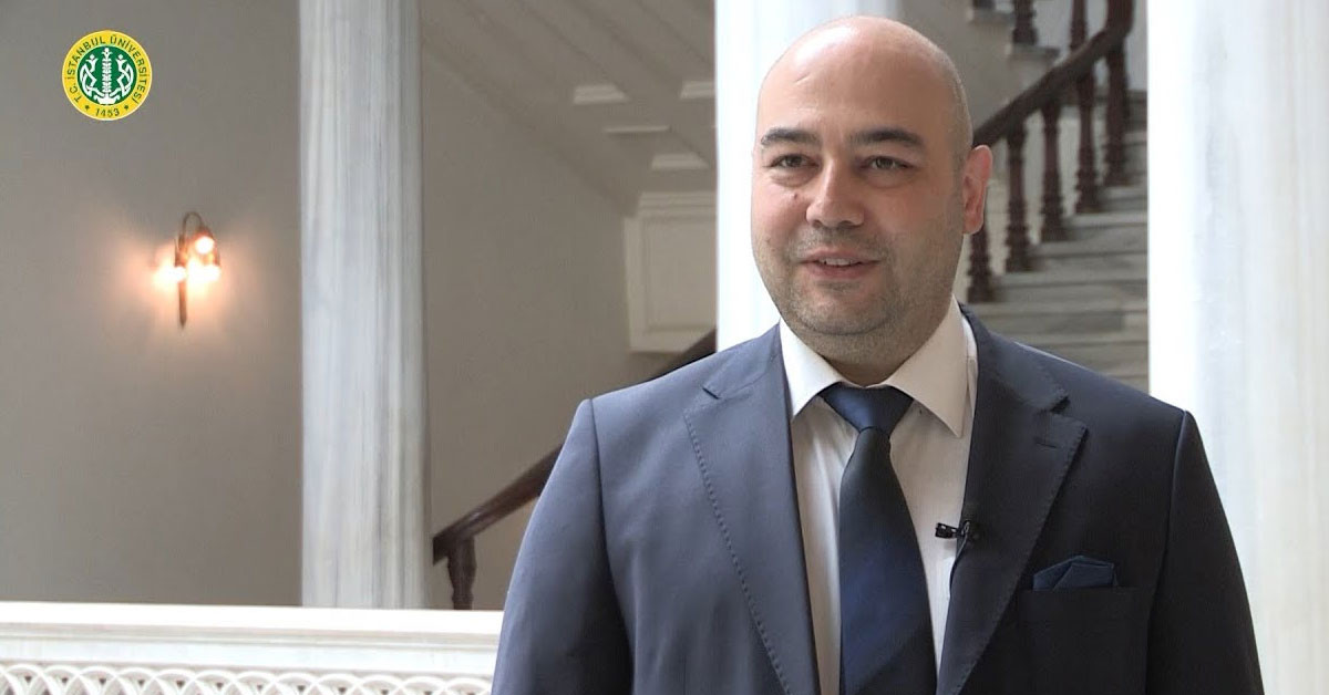 İstanbul Üniversitesi Bilgisayar ve Bilişim Teknolojileri Fakültesi Dekanı Prof. Dr. Şadi Evren Şeker, uzun zamandır mücadele ettikleri deepfake sorunun çözümü için umutlarının yapay zekanın geliştirilmesine bağlı olduğunu açıkladı İstanbul Üniversitesi Bilgisayar ve Bilişim Teknolojileri Fakültesi Dekanı Prof. Dr. Şadi Evren Şeker, uzun zamandır mücadele ettikleri deepfake sorunun çözümü için umutlarının yapay zekanın geliştirilmesine bağlı olduğunu açıkladı