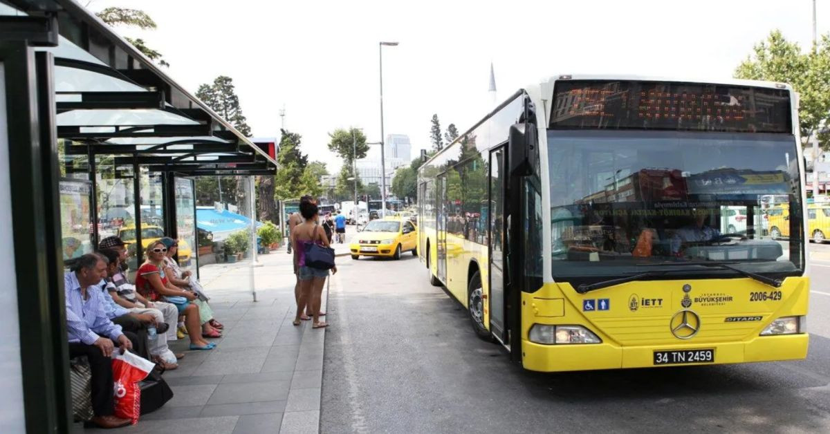İstanbul Valiliği’nden 1 Mayıs açıklaması: Toplu taşımaya kısıtlama getirildi İstanbul Valiliği’nden 1 Mayıs açıklaması: Toplu taşımaya kısıtlama getirildi