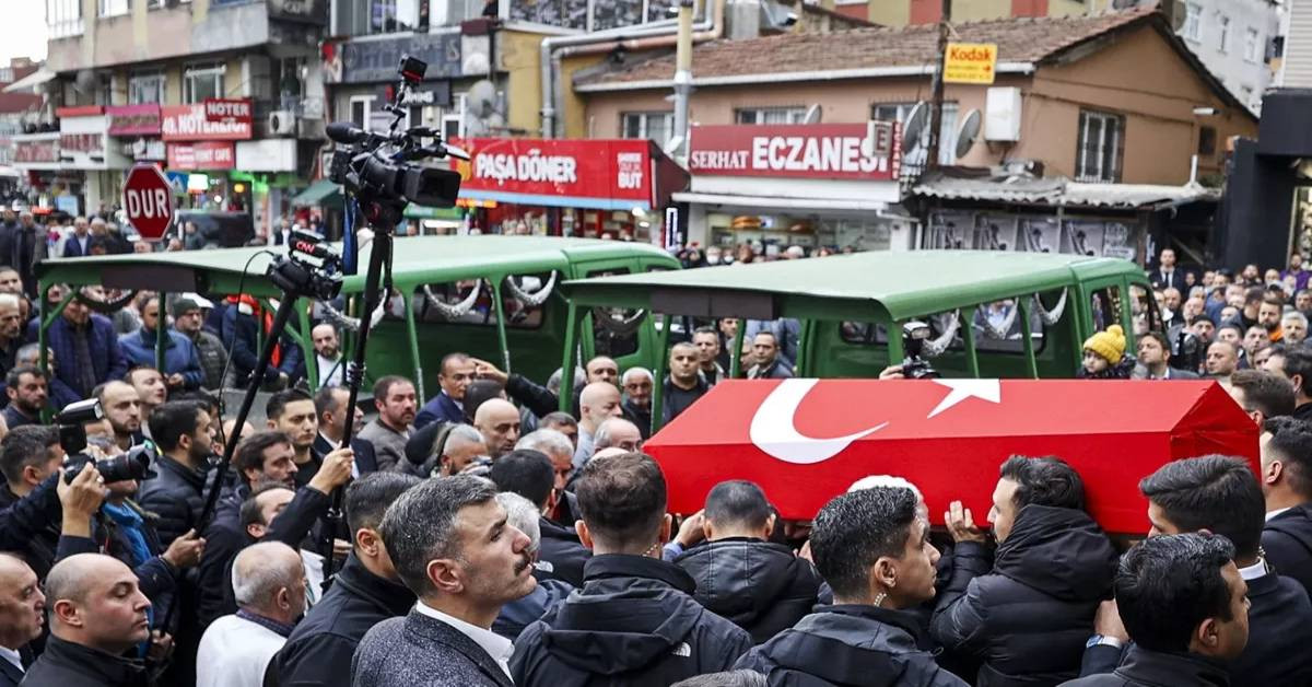İstiklal Caddesi Şehitler-1 İstiklal Caddesi Şehitler-1