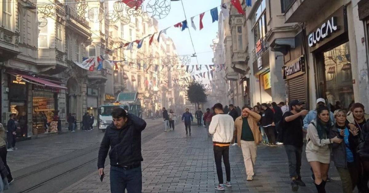 İstiklal Caddesi Şehitler-3 İstiklal Caddesi Şehitler-3