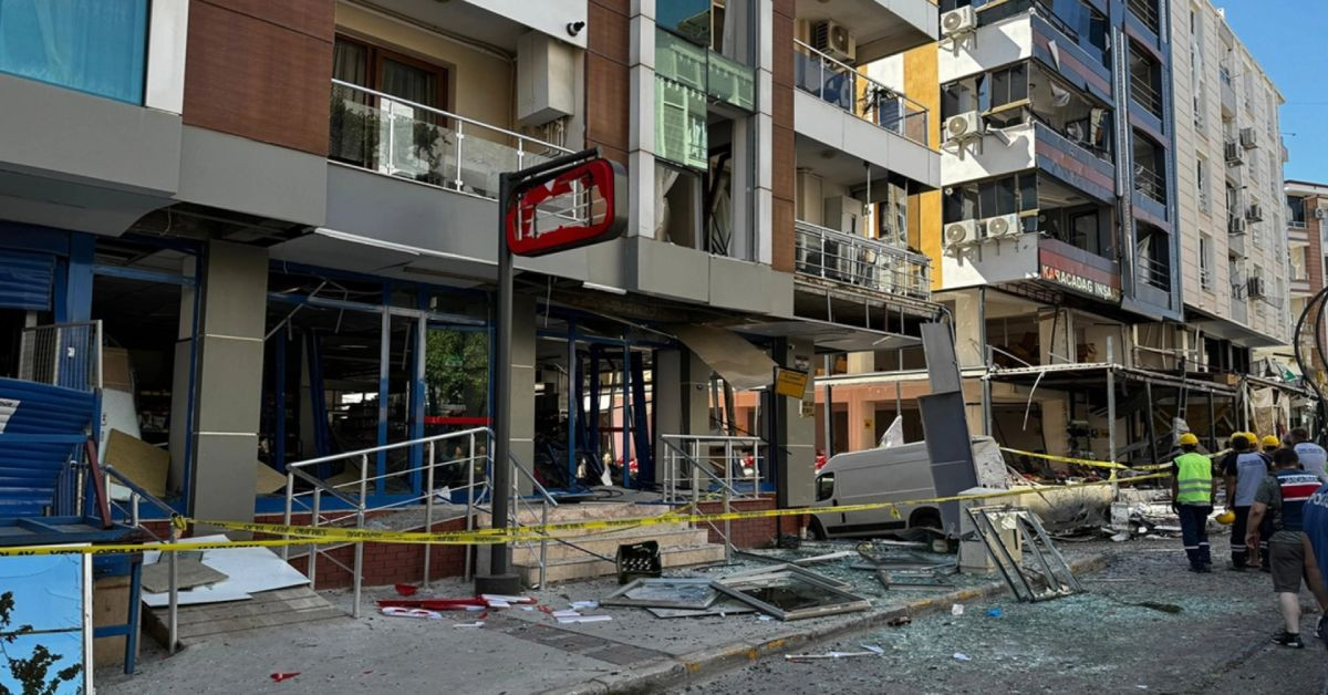 İzmir’de restoranda korkunç patlama: Çok sayıda ölü ve yaralı var