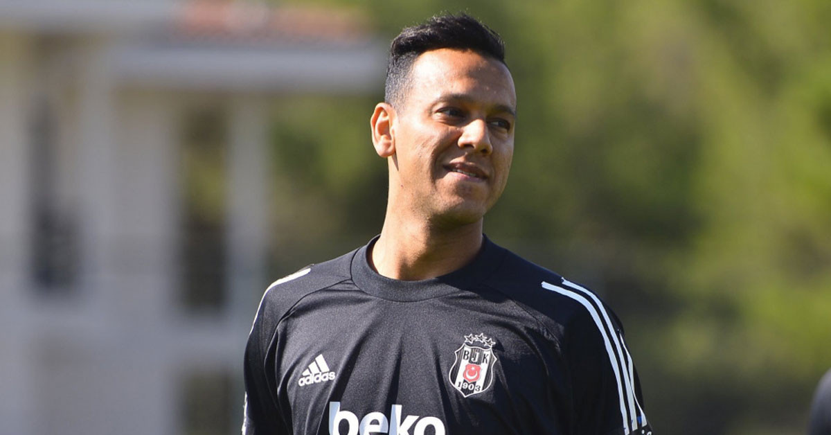 Josef de Souza taraftarlara seslendi.