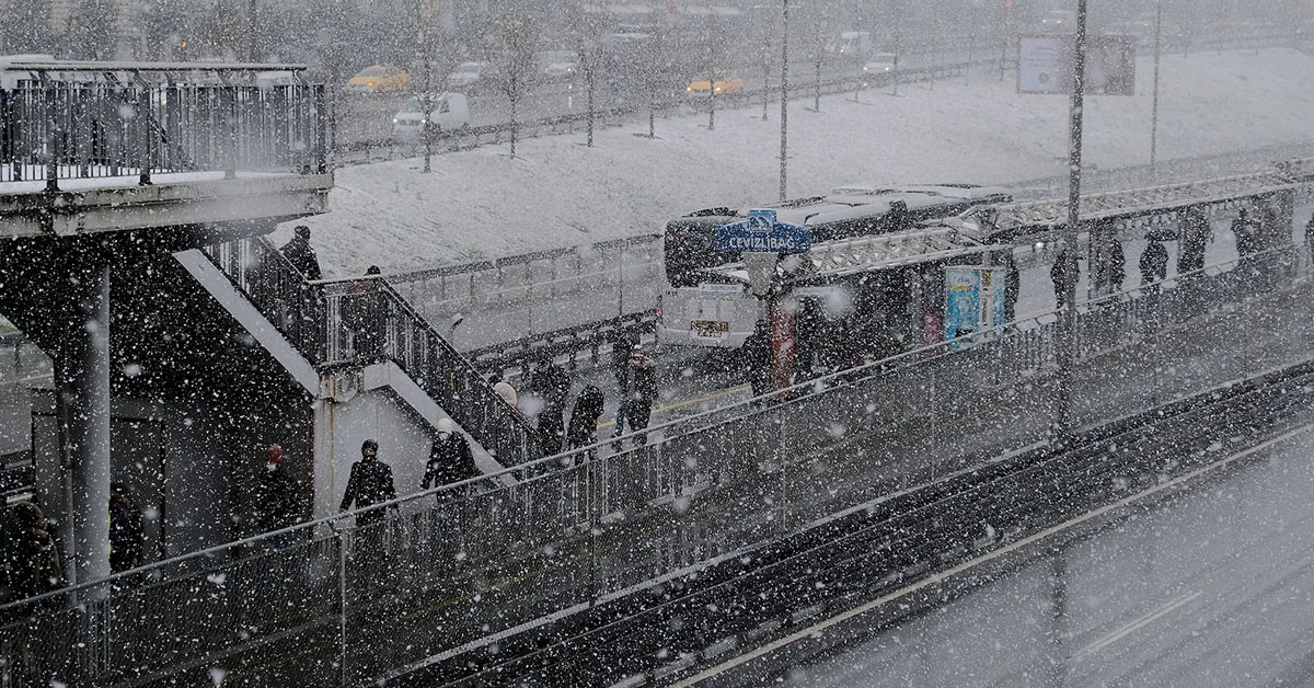 Kar Yağışı Kar Yağışı