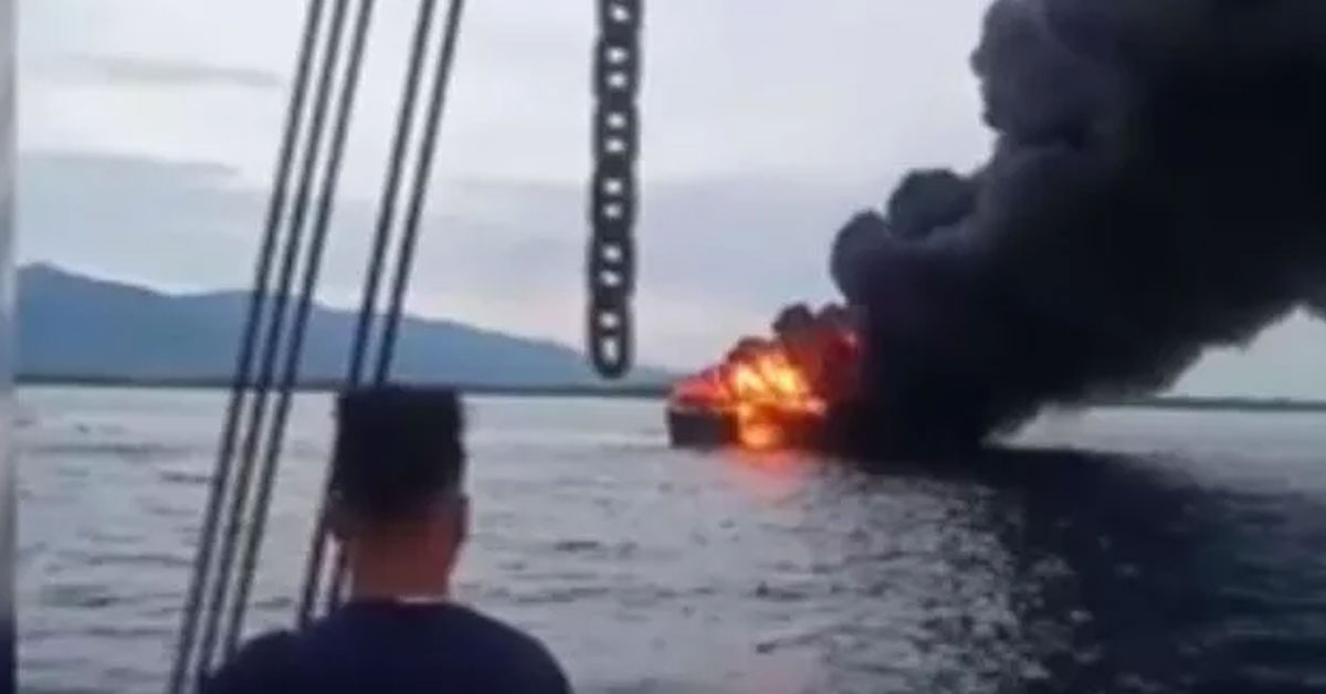 Korkutan Feribot Yangını!