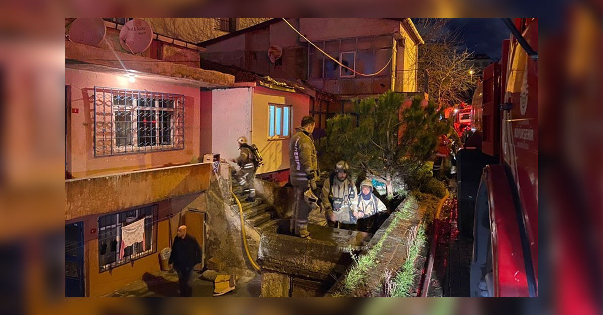 Küçükçekmece de yangın