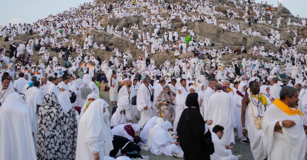 Kutsal topraklar için yeni uygulama: Diyanet detayları açıkladı Kutsal topraklar için yeni uygulama: Diyanet detayları açıkladı
