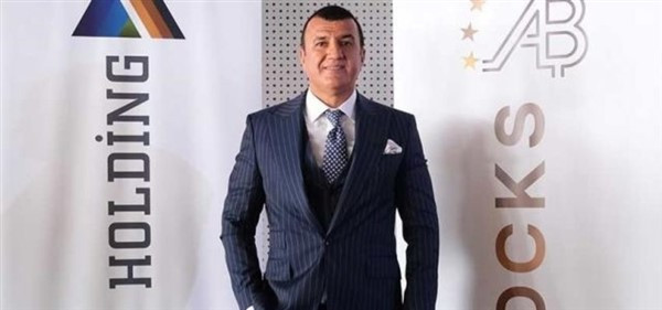 Muhsin Bayrak kimdir?