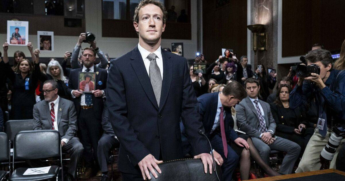 Mark zuckerberg özür diledi Mark zuckerberg özür diledi