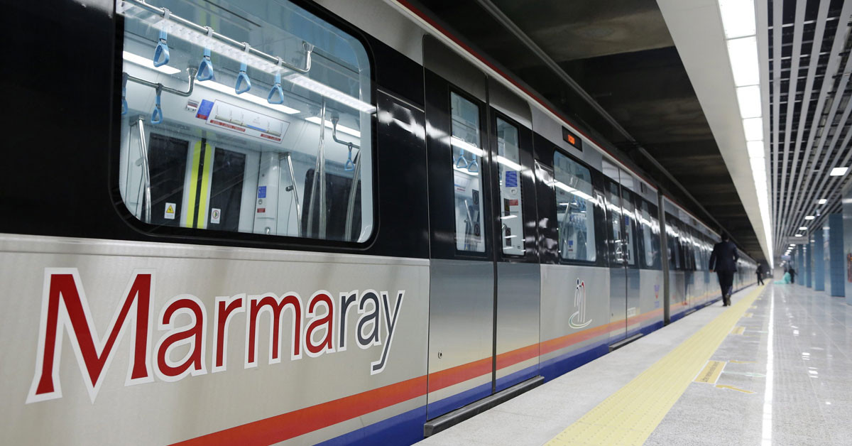 Marmaray seferleri de uzatıldı Marmaray seferleri de uzatıldı