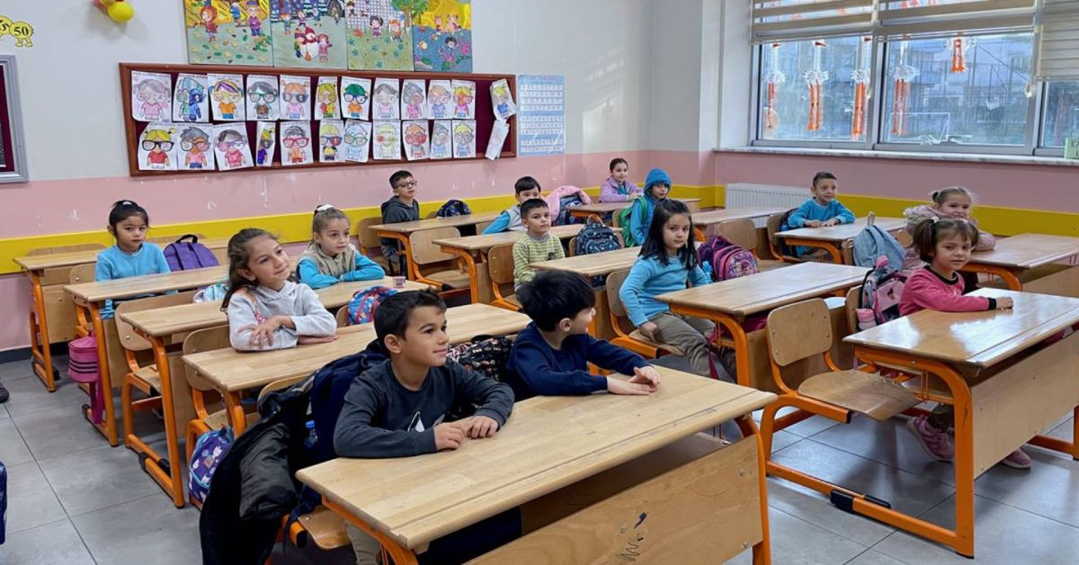 MEB takvimi yayımlandı: 2024 ikinci ara tatil 9 gün mü oldu, ne zaman bitecek?
