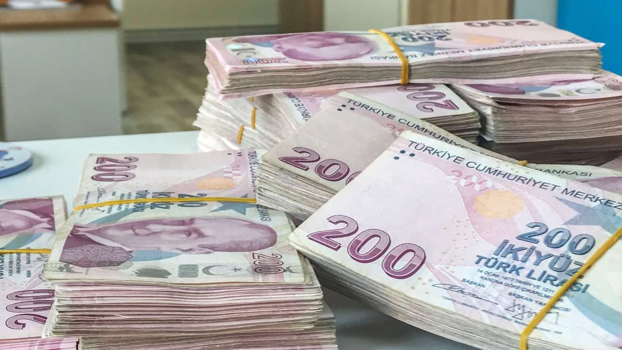 Meclis'ten onaylanan 22.869 TL ödeme
