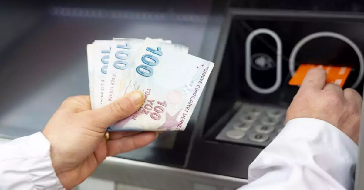 Memur ve emekli maaşı ne zaman yatacak, bayramdan önce ödenecek mi? Milyonların gözü hükümetten gelecek açıklamada