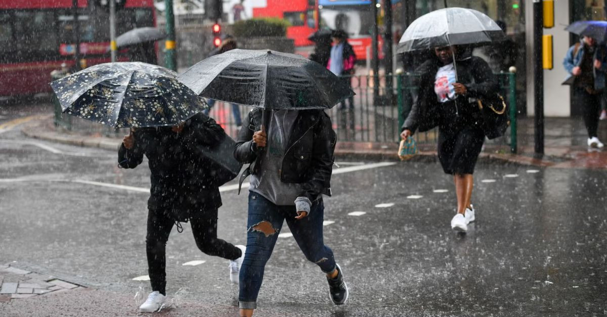Meteoroloji’den 13 il için sarı kod: Kuvvetli sağanak yağışa dikkat Meteoroloji’den 13 il için sarı kod: Kuvvetli sağanak yağışa dikkat