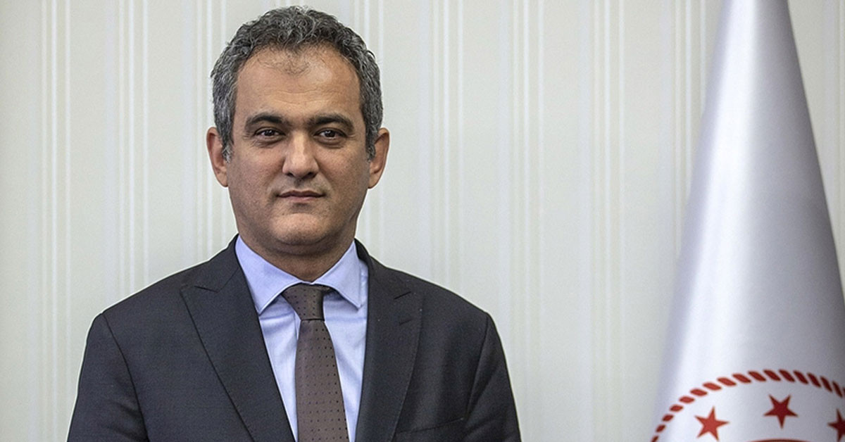 Milli Eğitim Bakanı Mahmut Özer, Milli Eğitim Bakanı Mahmut Özer,