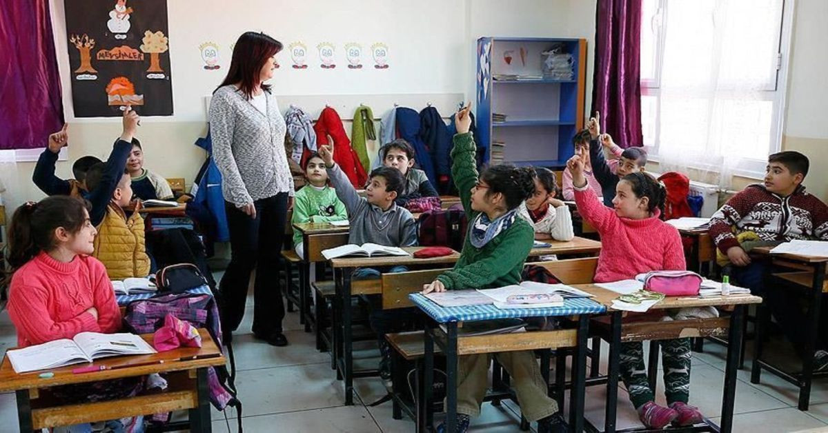 Milli Eğitim Bakanlığı açıkladı: 20 bin öğretmen ataması için başvuru tarihi belli oldu Milli Eğitim Bakanlığı açıkladı: 20 bin öğretmen ataması için başvuru tarihi belli oldu