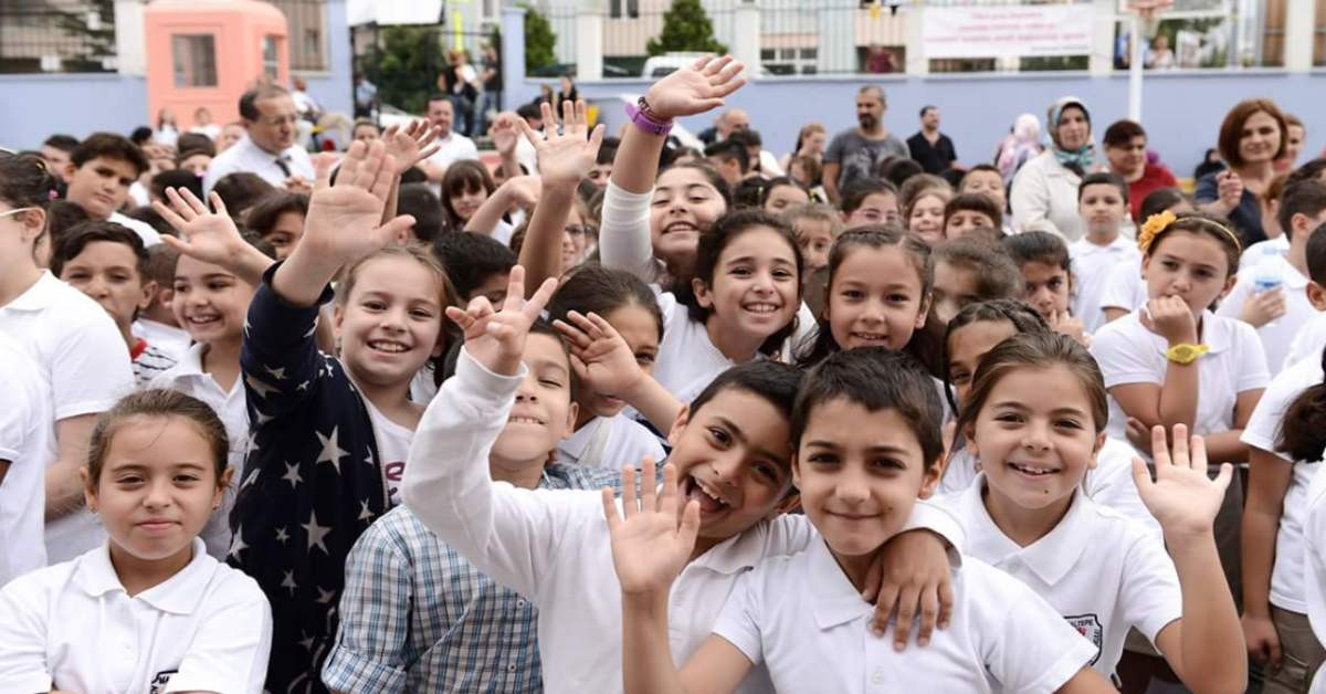 Milli Eğitim Bakanlığı Okul Kıyafeti Milli Eğitim Bakanlığı Okul Kıyafeti