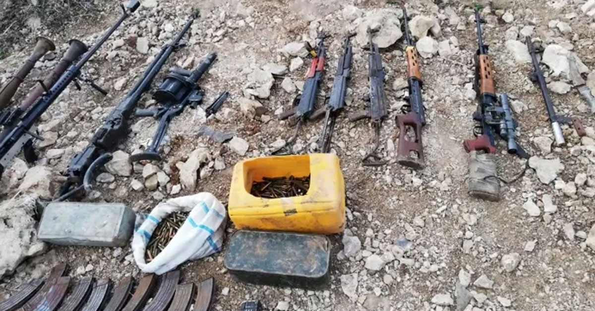 Milli Savunma Bakanlığı, Pençe-Kilit Operasyon kapsamında tespit edilen 3 PKK'lı teröristin ateş destek aracılığıyla beraber etkisiz hâle getirildiğini duyurdu.
