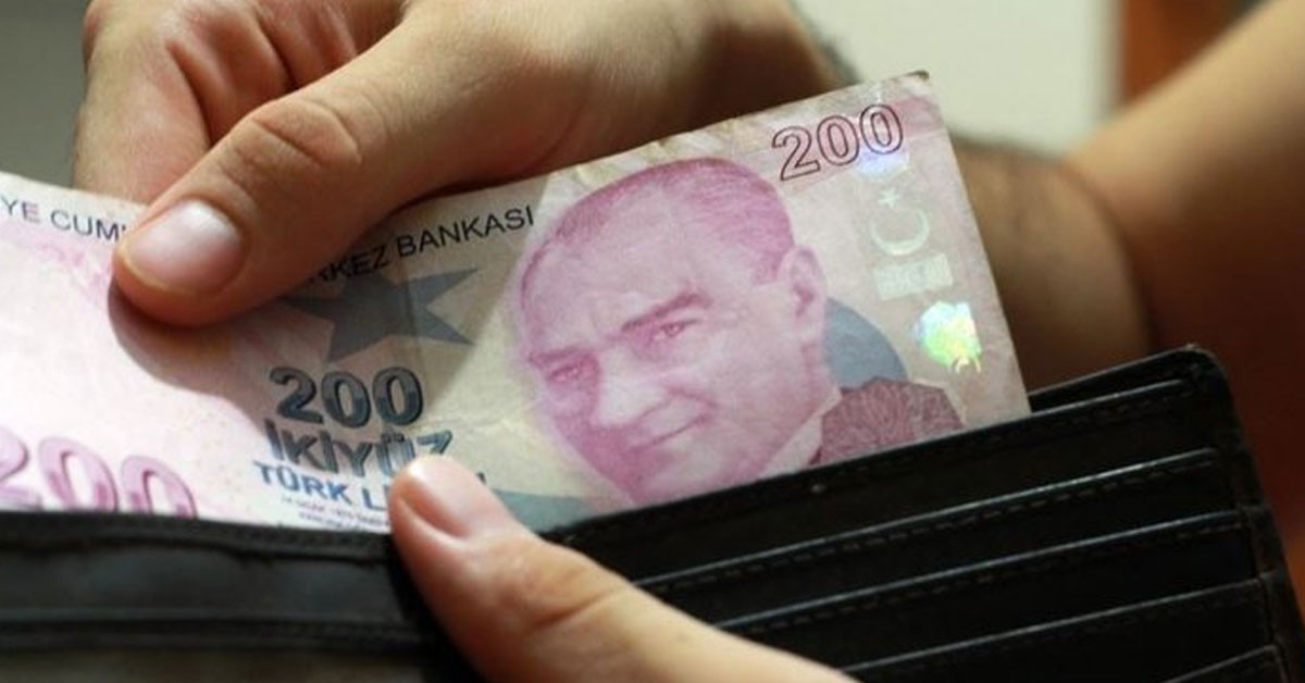 Milyonlarca kredi kartı kullanıcısını ilgilendiren haber, karar Resmi Gazete'de yayımlandı! Milyonlarca kredi kartı kullanıcısını ilgilendiren haber, karar Resmi Gazete'de yayımlandı!