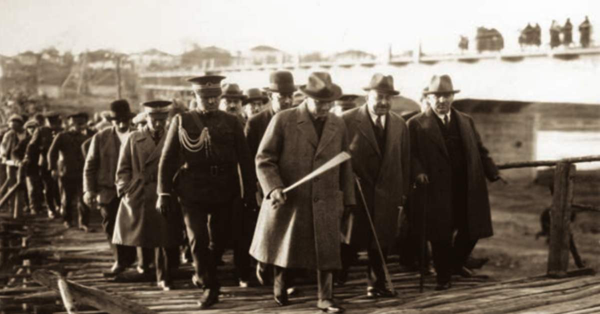 Mustafa Kemal Atatürk Mustafa Kemal Atatürk