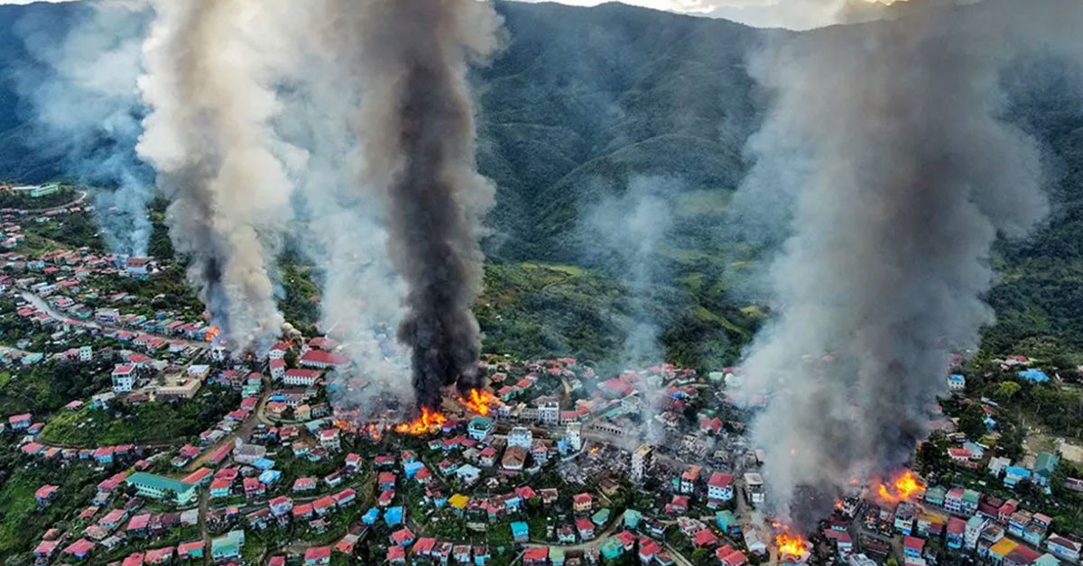 Mynmar sınırına tel örgü